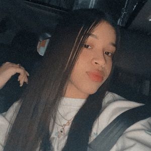 Meet your Posher, Yvanery